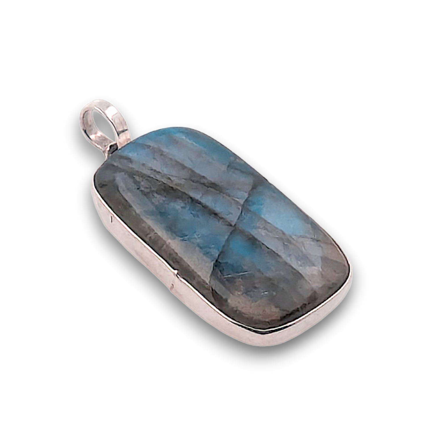 Labradorite Sterling Silver Pendant. 925 sterling silver pendant, approximately 33mm × 19mm.